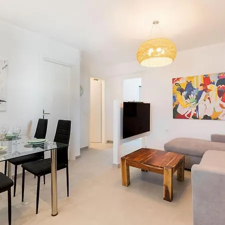 Mykonos Luxury With Jacuzzi