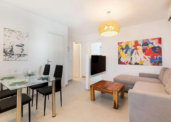 Mykonos Luxury With Jacuzzi