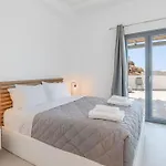 Mykonos Luxury With Jacuzzi Kalo Livadi