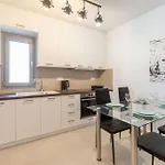 Appartamento Mykonos Luxury With Jacuzzi *