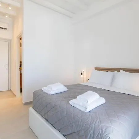 Mykonos Luxury With Jacuzzi 凯勒里瓦迪