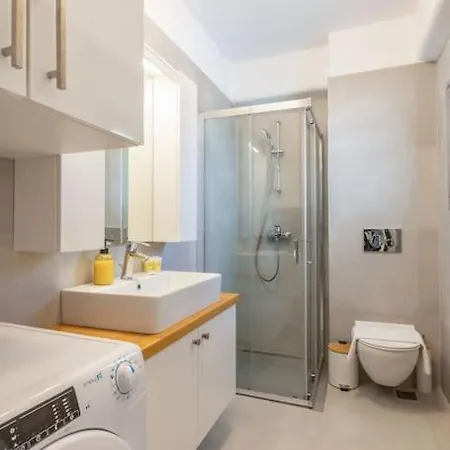 Mykonos Luxury With Jacuzzi