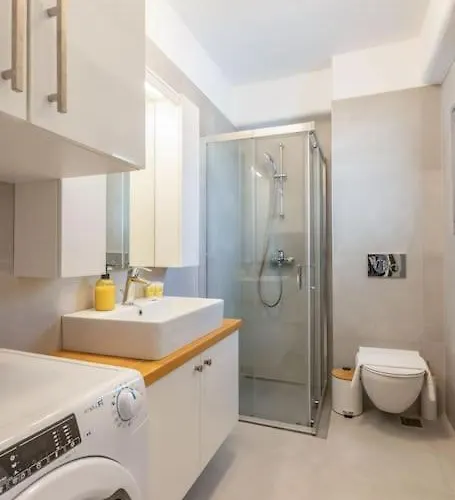 Mykonos Luxury With Jacuzzi